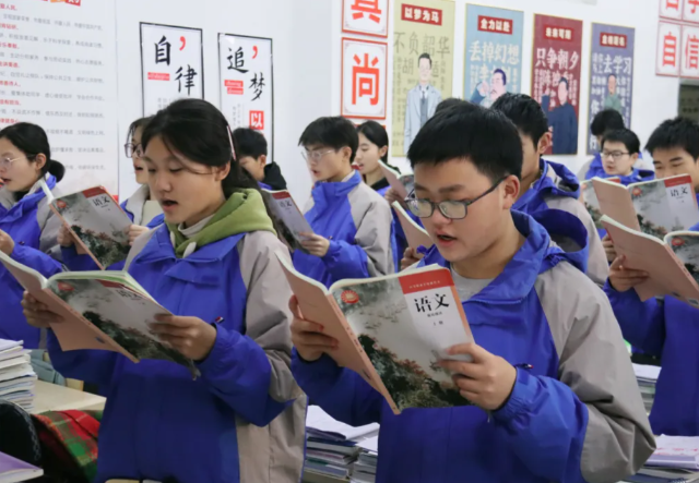 孩子们的睡觉无疑更重要学习模式的选择